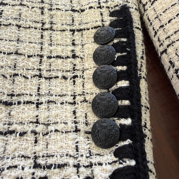 Veronica Beard Black and Cream Tweed Blazer - Picture 3 of 5